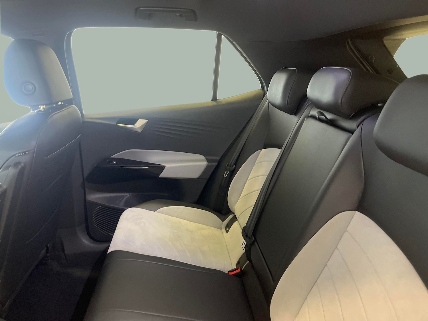 Used Volkswagen ID.3 2022 for sale - 76599796: Photo 32