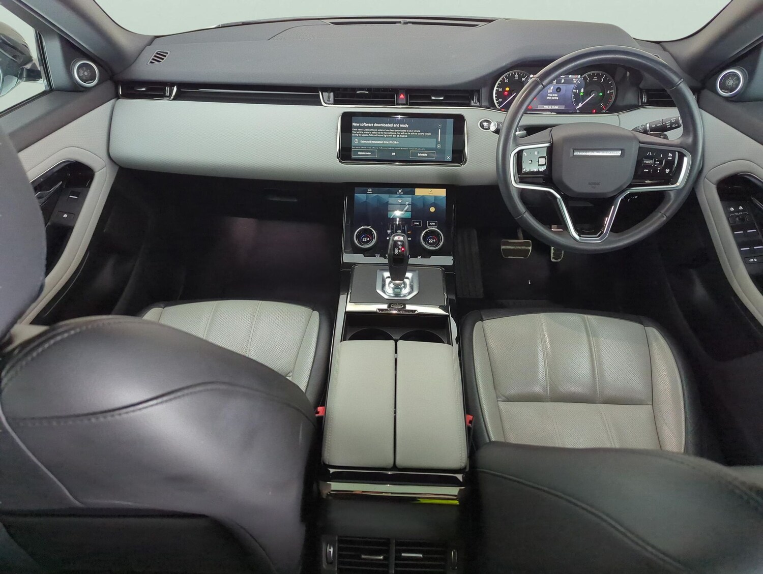 Used Land Rover Range Rover Evoque 2023 for sale - 78109951: Photo 9