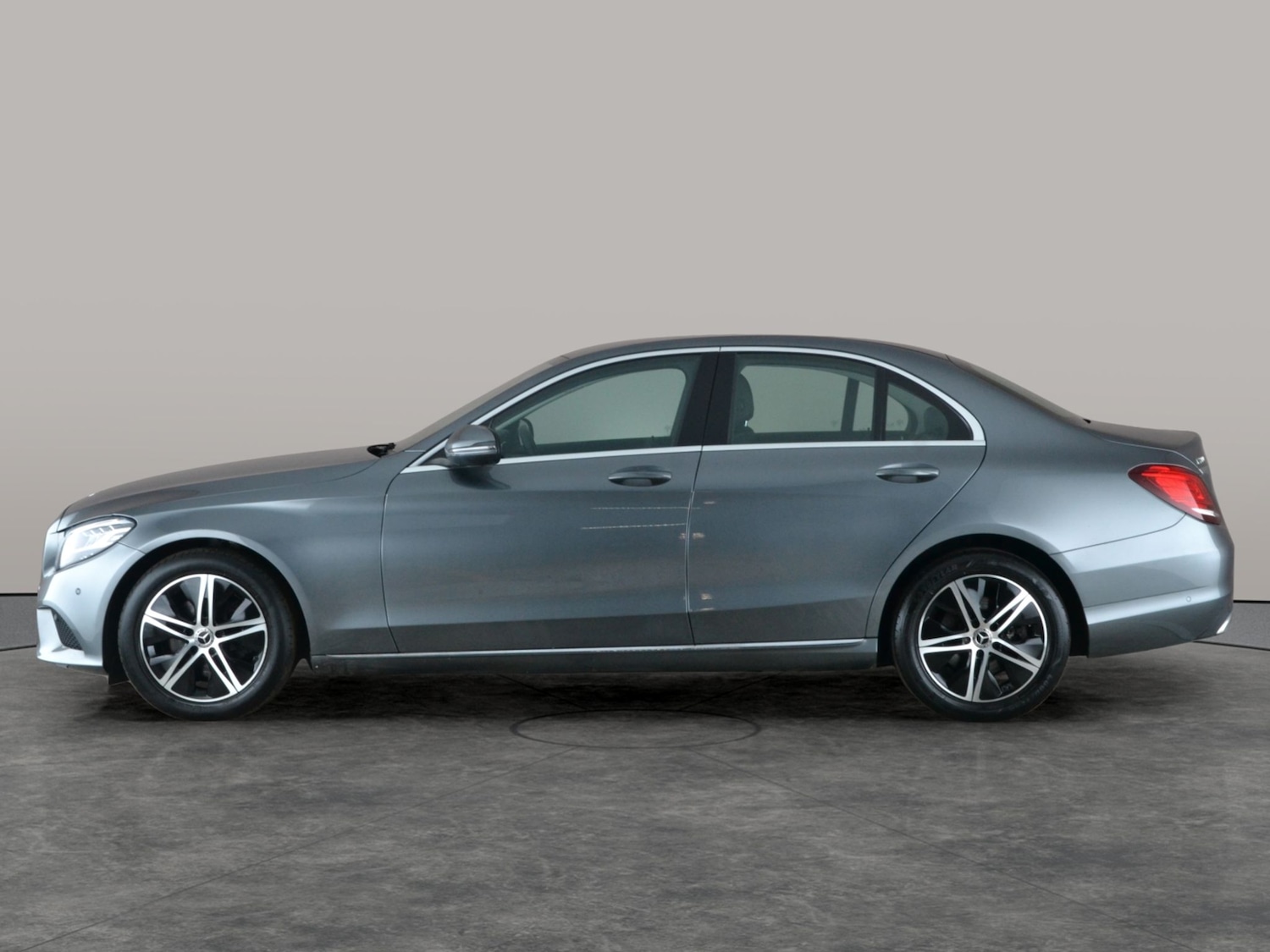 Used Mercedes-Benz C Class 2019 for sale - 77942558: Photo 14