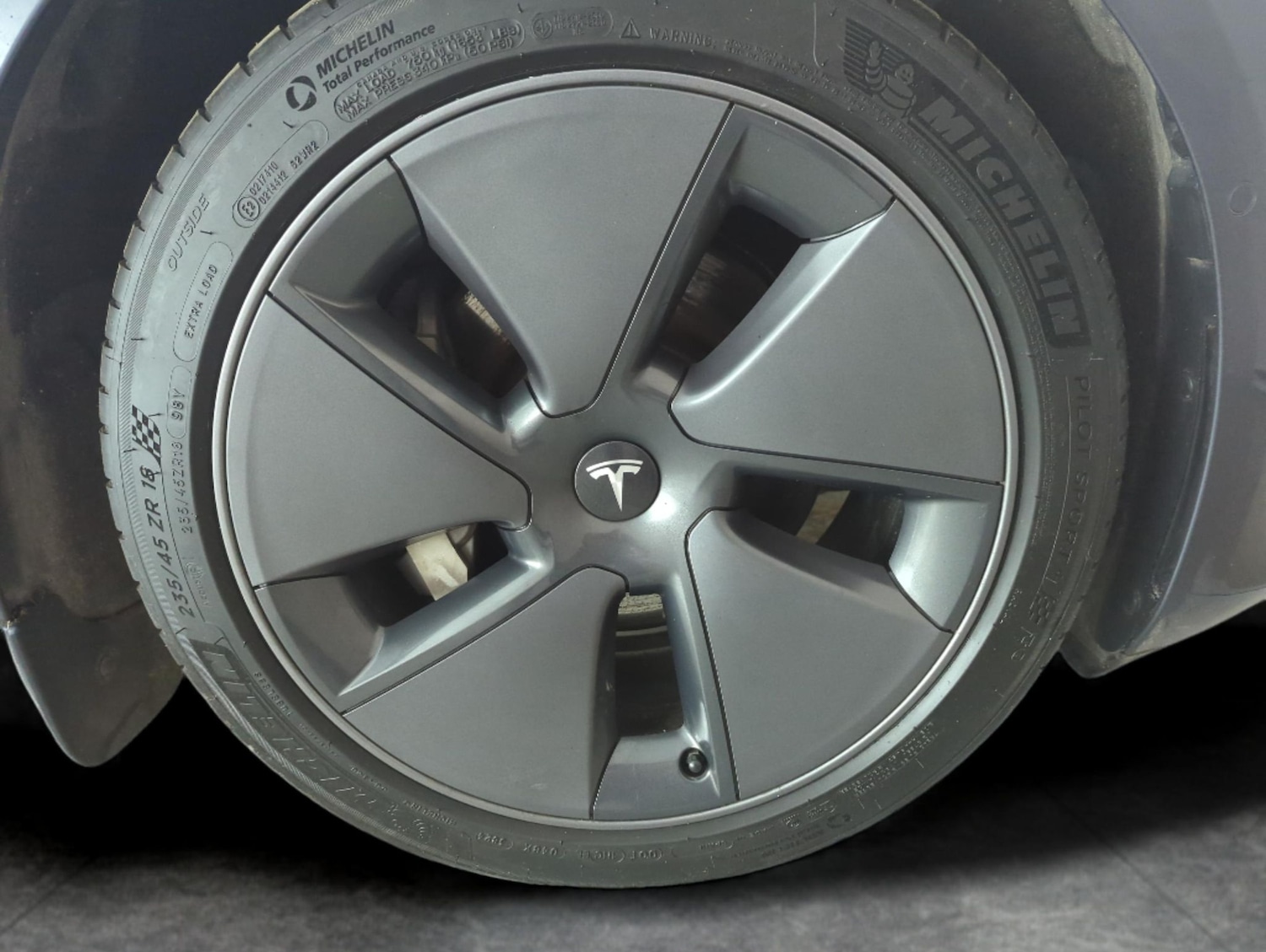 Used Tesla Model 3 2021 for sale - 77448009: Photo 24