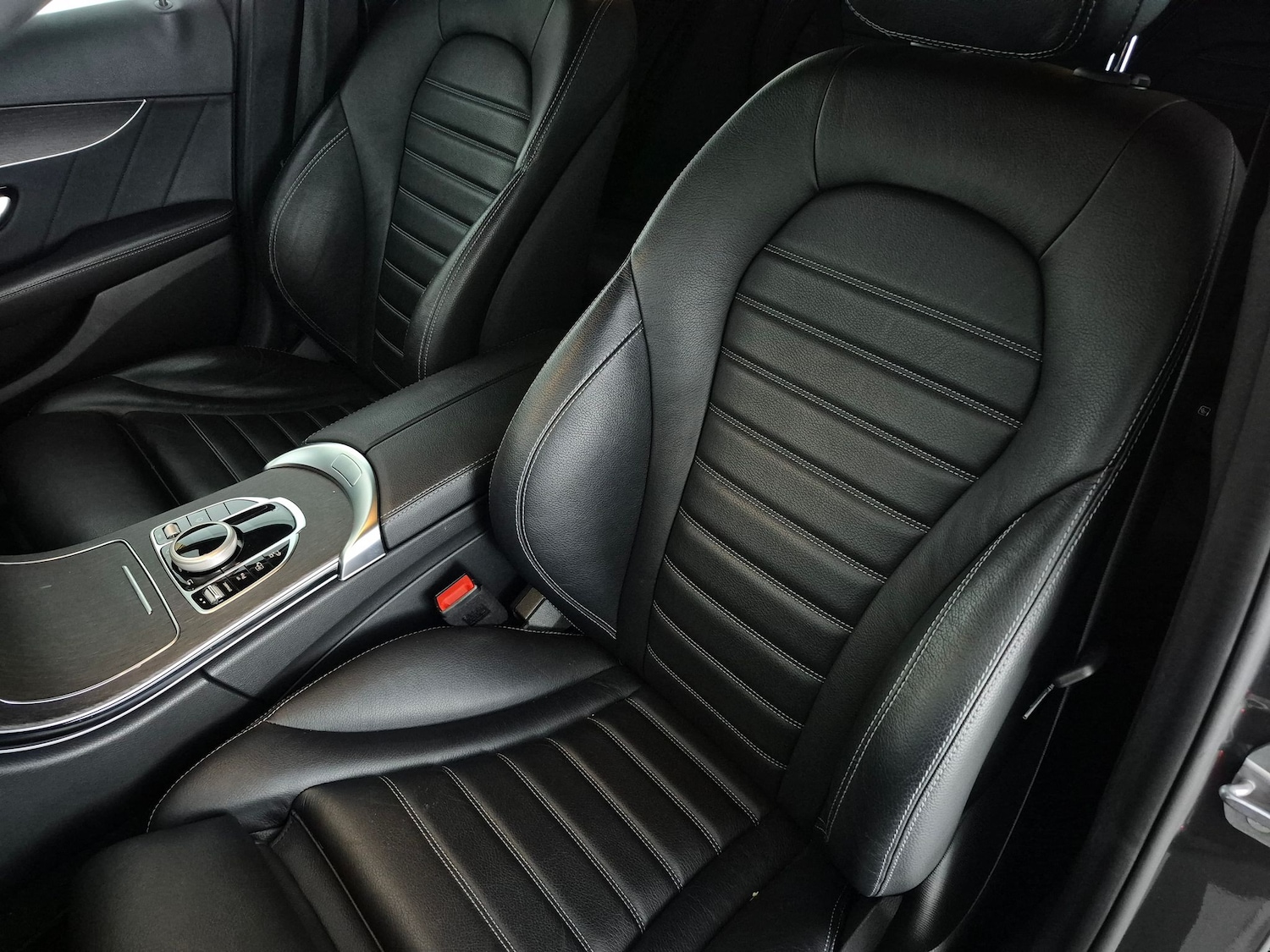 Used Mercedes-Benz C Class 2021 for sale - 78079270: Photo 6