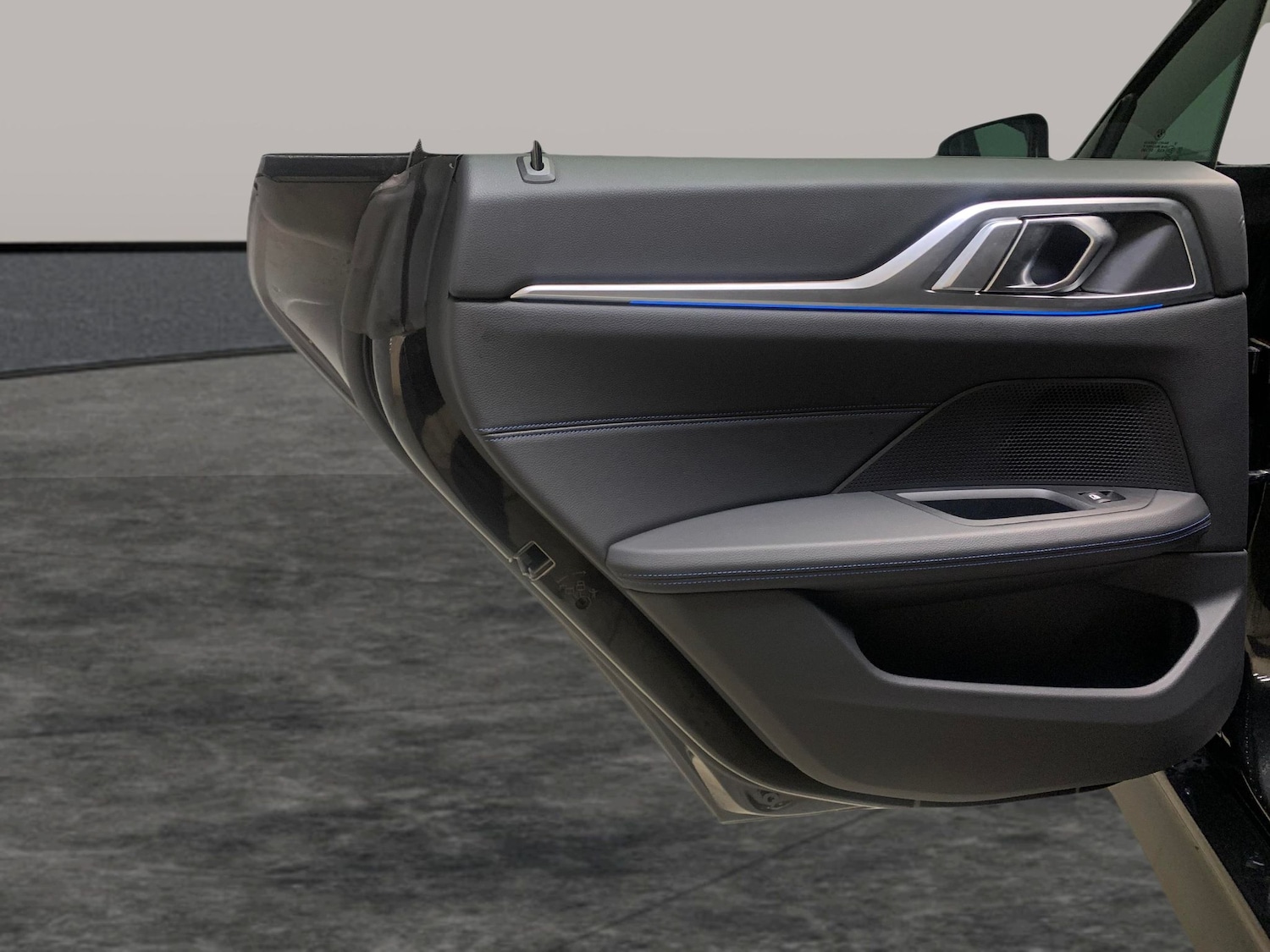 Used BMW i4 2022 for sale - 76502011: Photo 28