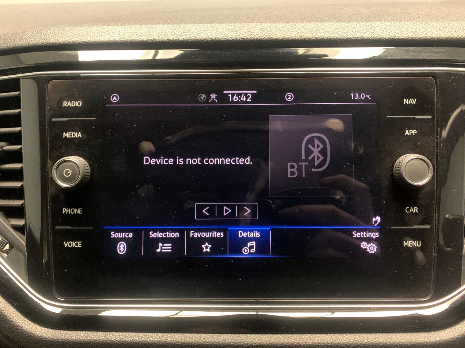 Used Volkswagen T-Roc 2021 for sale - 77639918: Photo 15