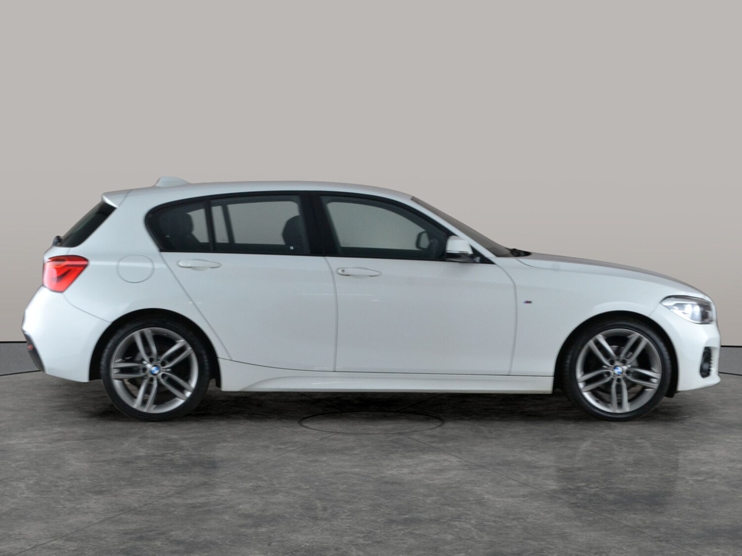 Used BMW 1 Series 2018 for sale - 77810568: Photo 10