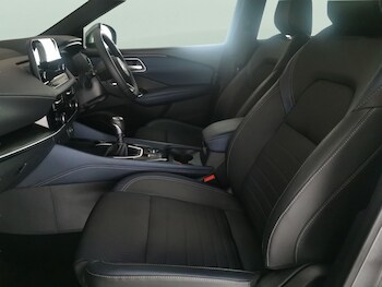 Used Nissan Qashqai 2021 for sale - 77165654: Photo