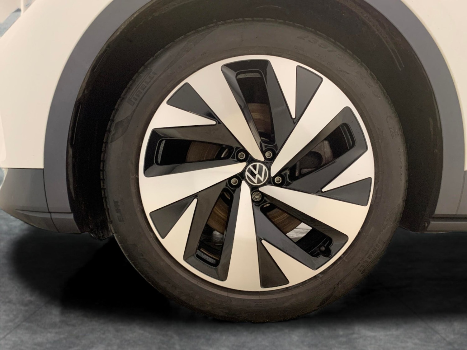 Used Volkswagen ID.4 2021 for sale - 76722570: Photo 22