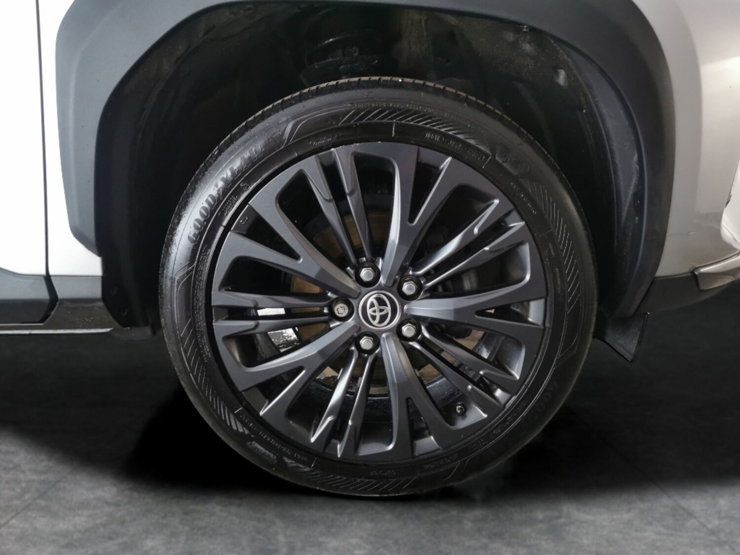 Used Toyota Yaris Cross for sale - 77829706: Photo 24