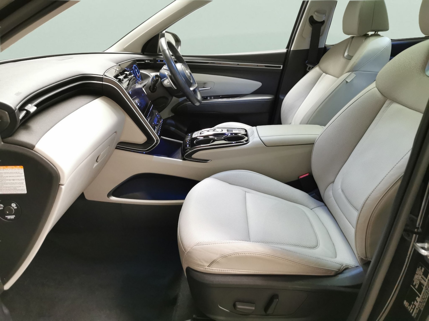 Used Hyundai TUCSON for sale - 77846142: Photo 4