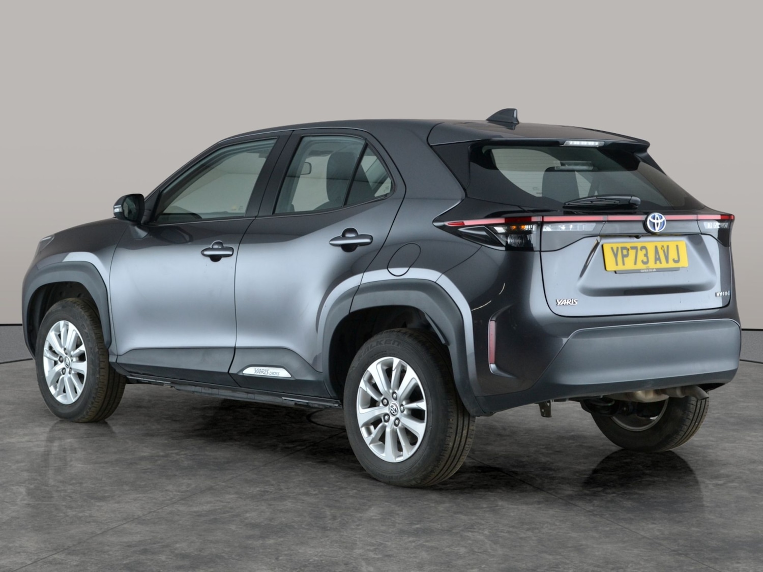 Used Toyota Yaris Cross 2023 for sale - 77259378: Photo 12