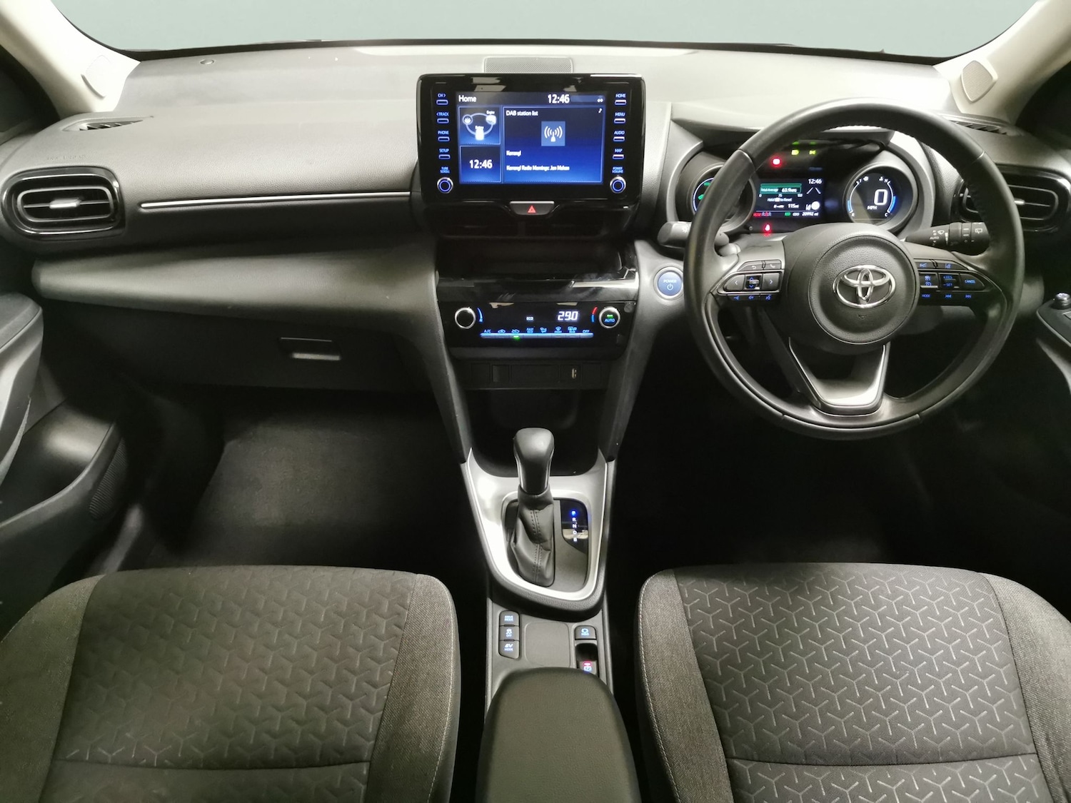 Used Toyota Yaris Cross 2023 for sale - 77259378: Photo 7
