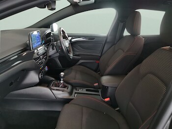 Used Ford Focus 2020 for sale - 76542701: Photo