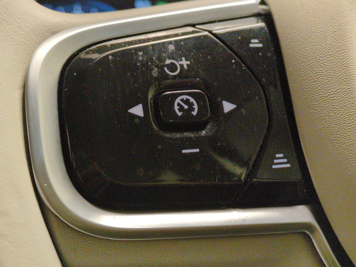 Used Volvo V60 2021 for sale - 77776064: Photo 18