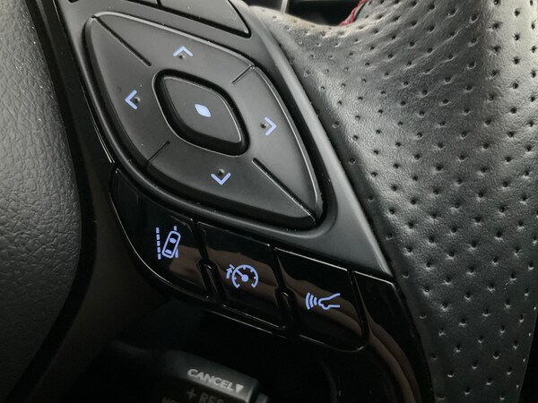 Used Toyota C-HR 2023 for sale - 76222398: Photo 26