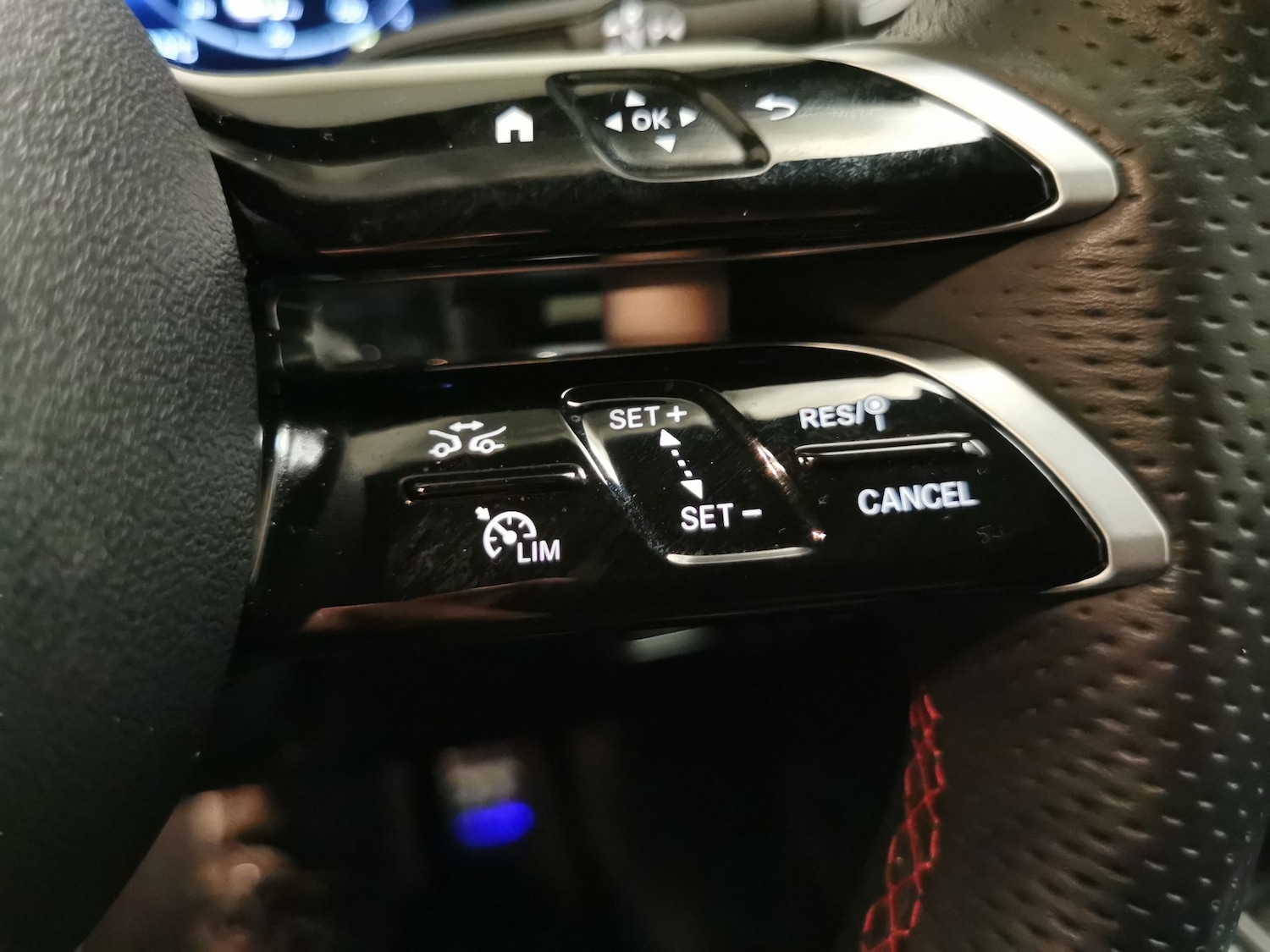 Used Mercedes-Benz GLA 2024 for sale - 77631088: Photo 23