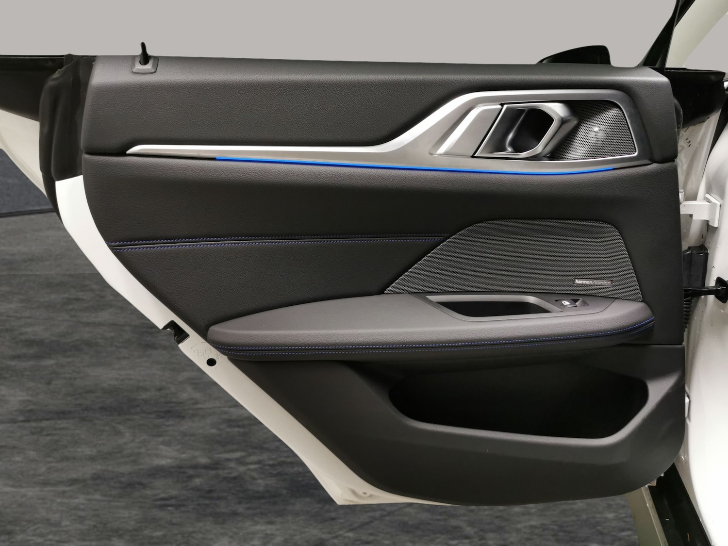 Used BMW i4 2022 for sale - 77194054: Photo 24