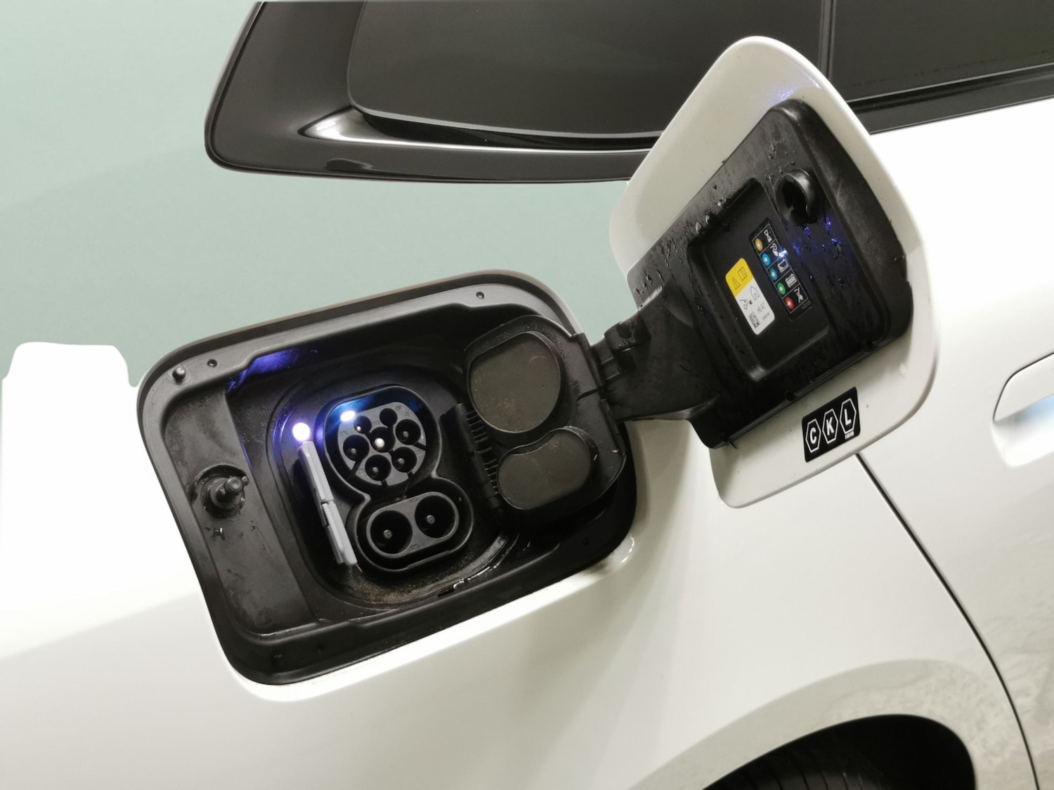 Used BMW i4 2022 for sale - 77194054: Photo 27