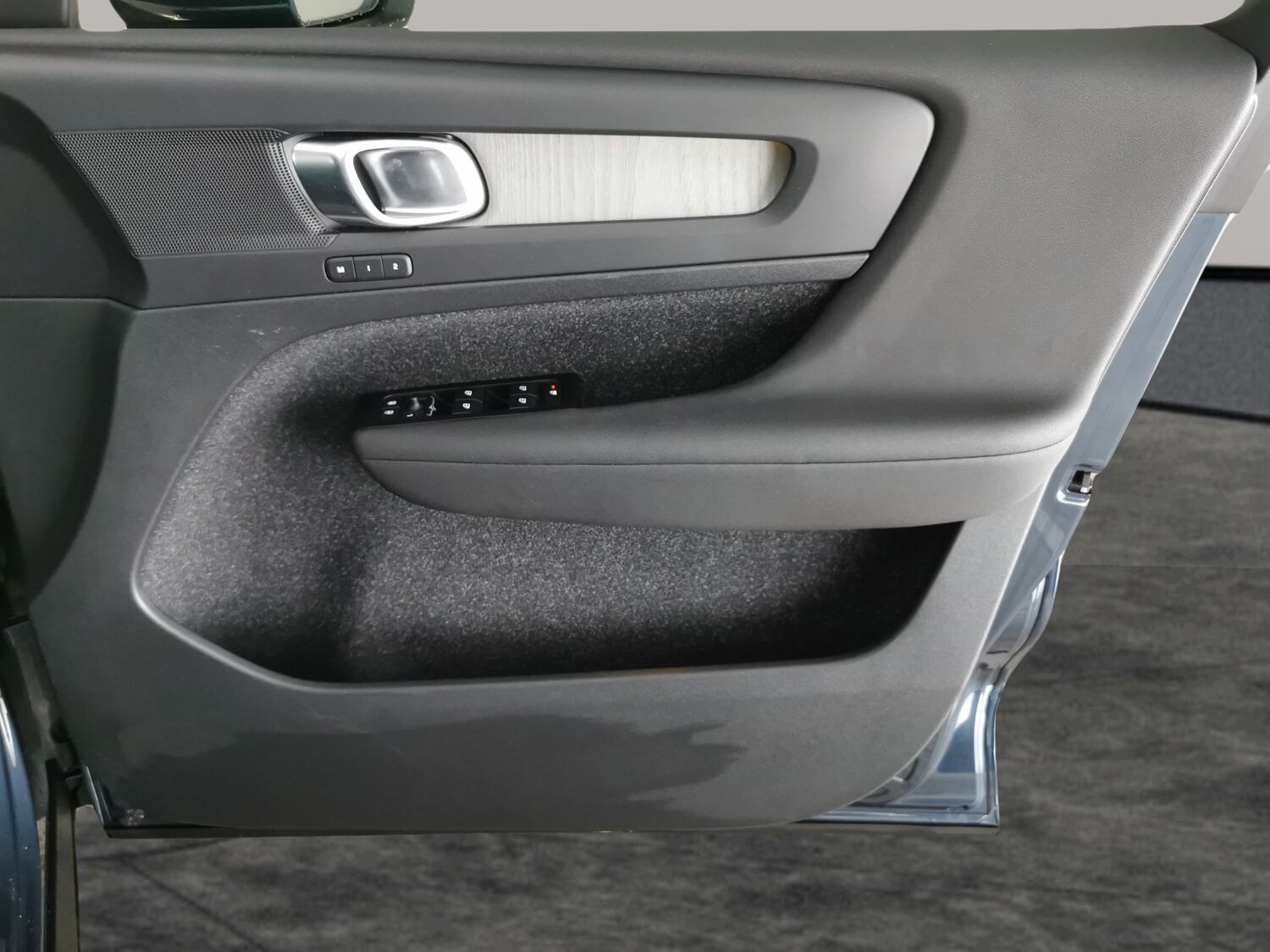 Used Volvo XC40 for sale - 77208058: Photo 34