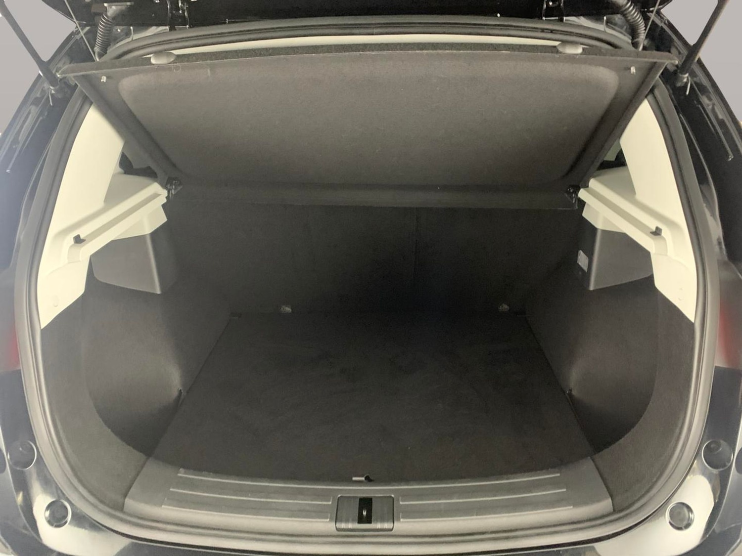 Used MG MG ZS 2023 for sale - 76575515: Photo 8