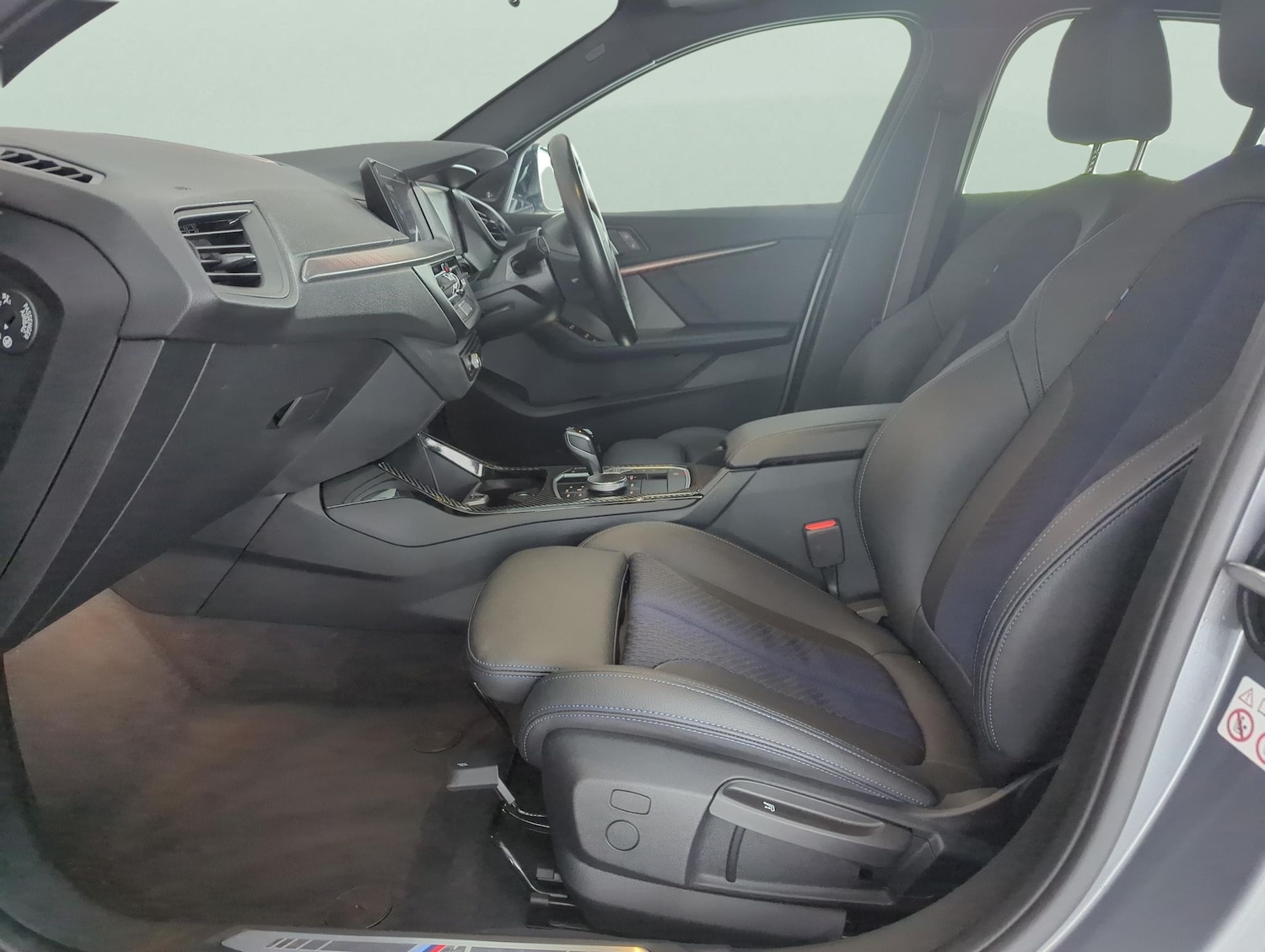 Used BMW 1 Series 2024 for sale - 77543138: Photo 4