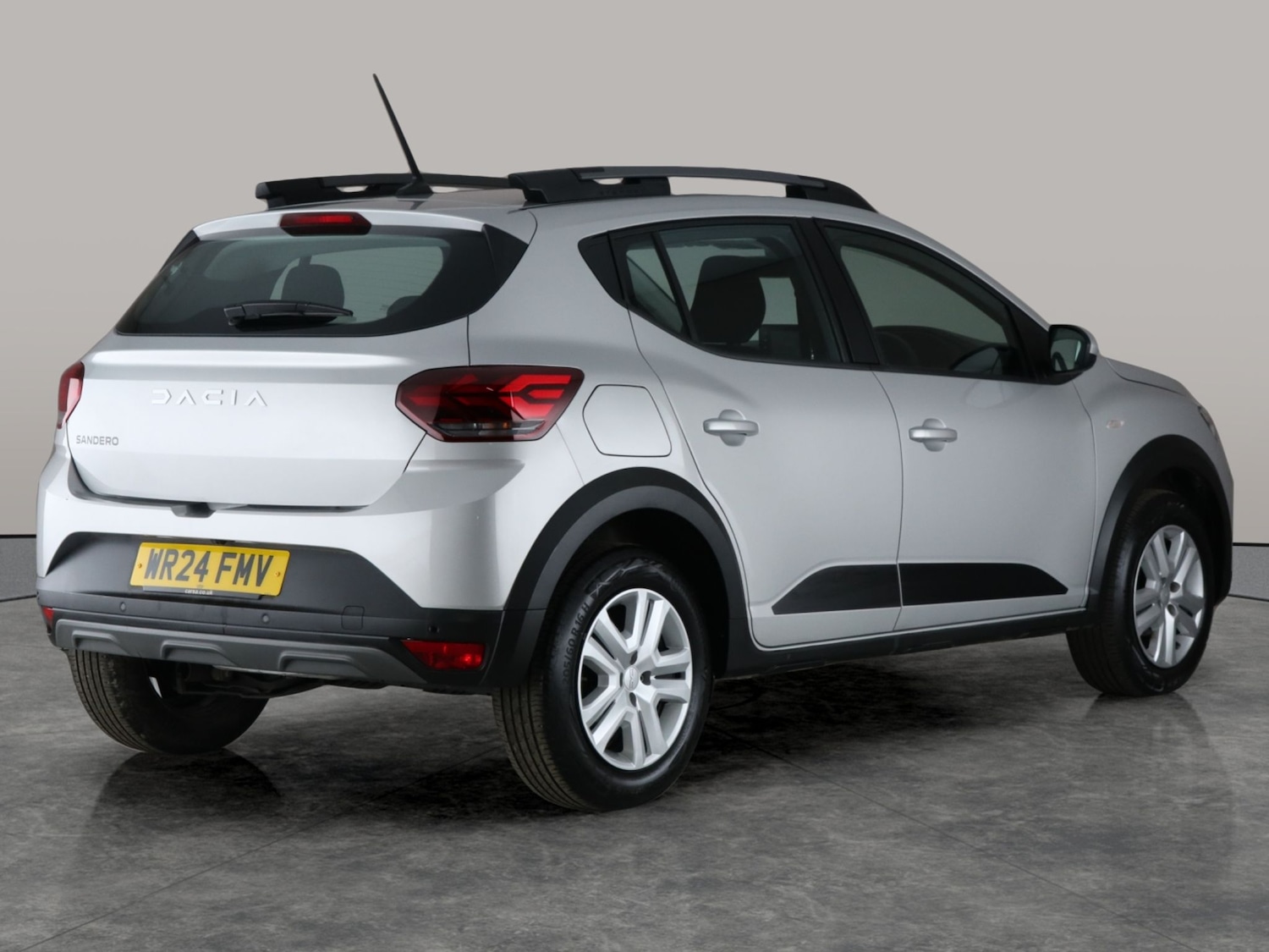 Used Dacia Sandero Stepway 2024 for sale - 76704200: Photo 10