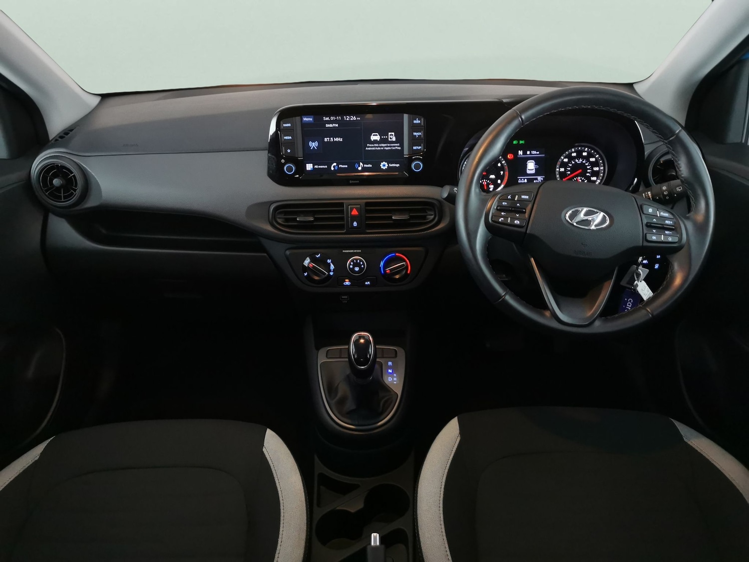 Used Hyundai i10 2022 for sale - 76452519: Photo 7