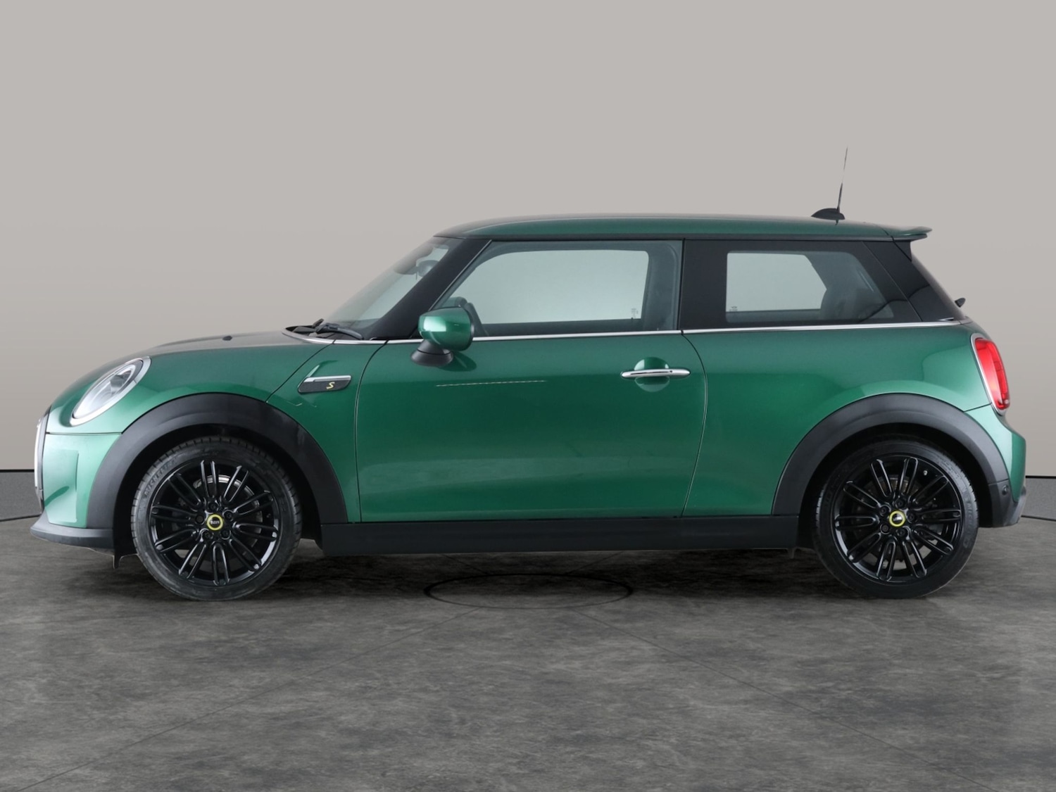 Used MINI Hatch 2022 for sale - 76588943: Photo 13