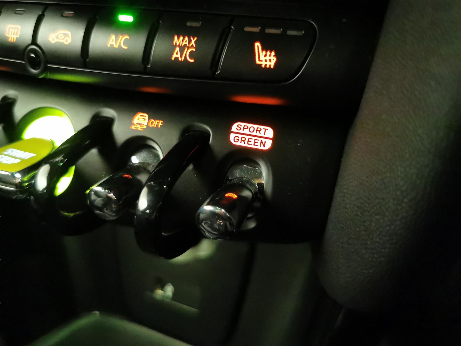 Used MINI Hatch 2022 for sale - 76588943: Photo 15