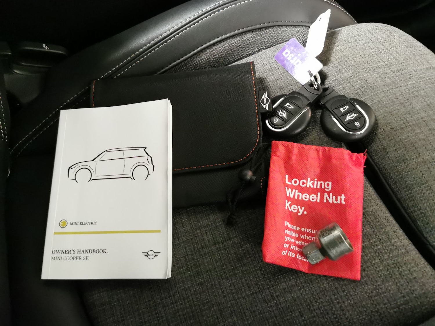 Used MINI Hatch 2022 for sale - 76588943: Photo 26