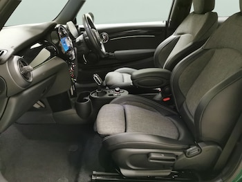 Used MINI Hatch 2022 for sale - 76588943: Photo