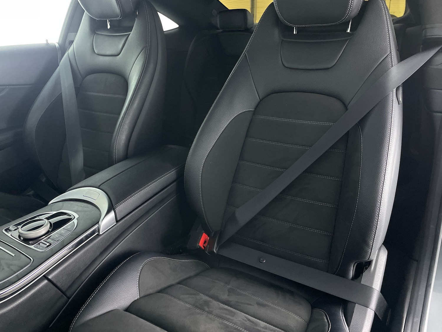 Used Mercedes-Benz C Class 2021 for sale - 76931896: Photo 14