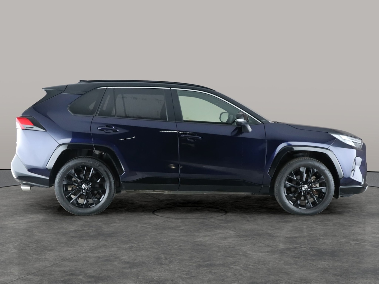 Used Toyota RAV4 2022 for sale - 76670053: Photo 9