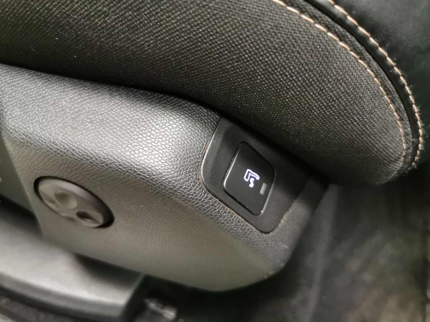 Used Peugeot 3008 2019 for sale - 77848471: Photo 16