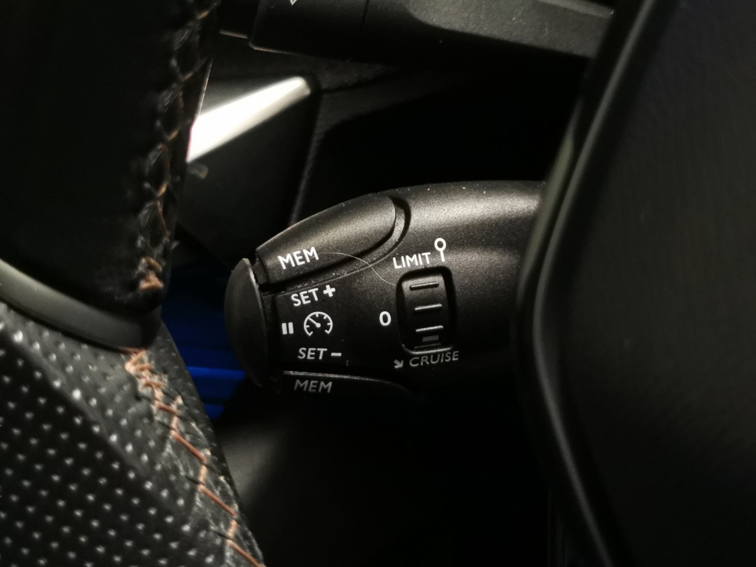 Used Peugeot 3008 2019 for sale - 77848471: Photo 25