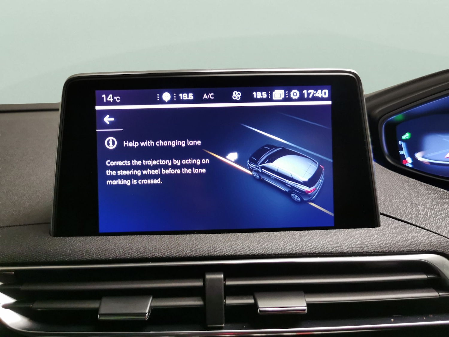 Used Peugeot 3008 2019 for sale - 77848471: Photo 27