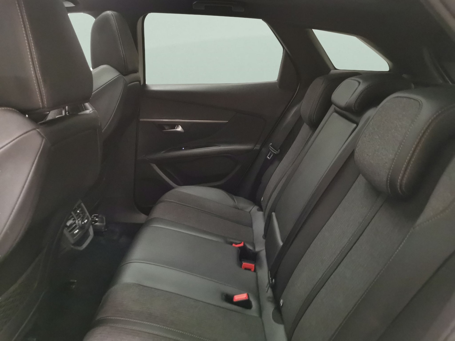 Used Peugeot 3008 2019 for sale - 77848471: Photo 32