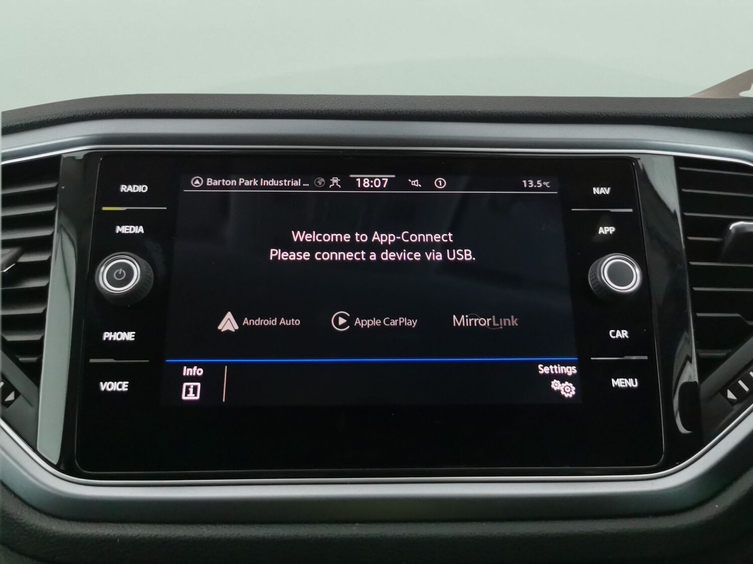 Used Volkswagen T-Roc 2022 for sale - 78144338: Photo 14