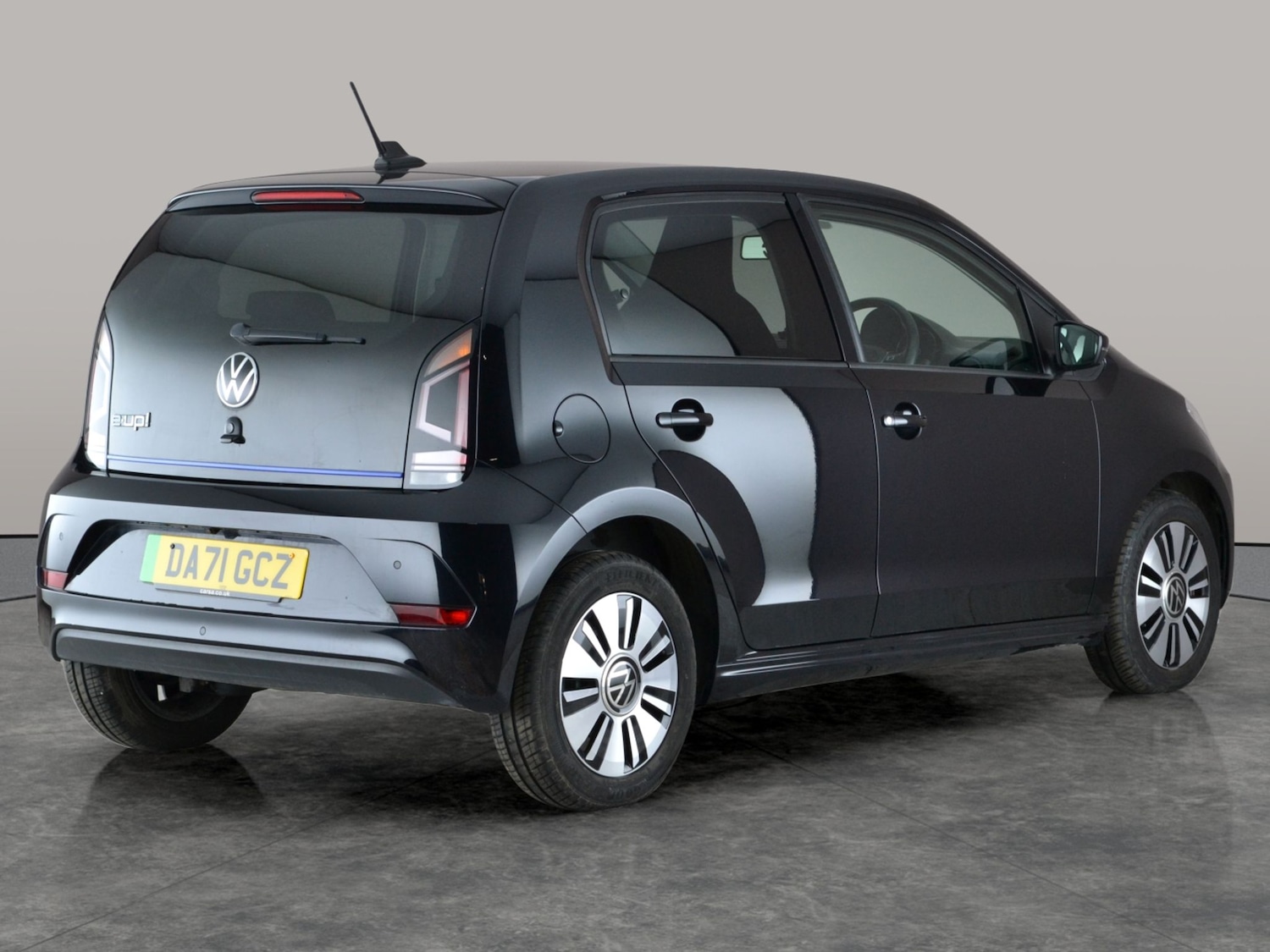 Used Volkswagen up! 2021 for sale - 77135135: Photo 9