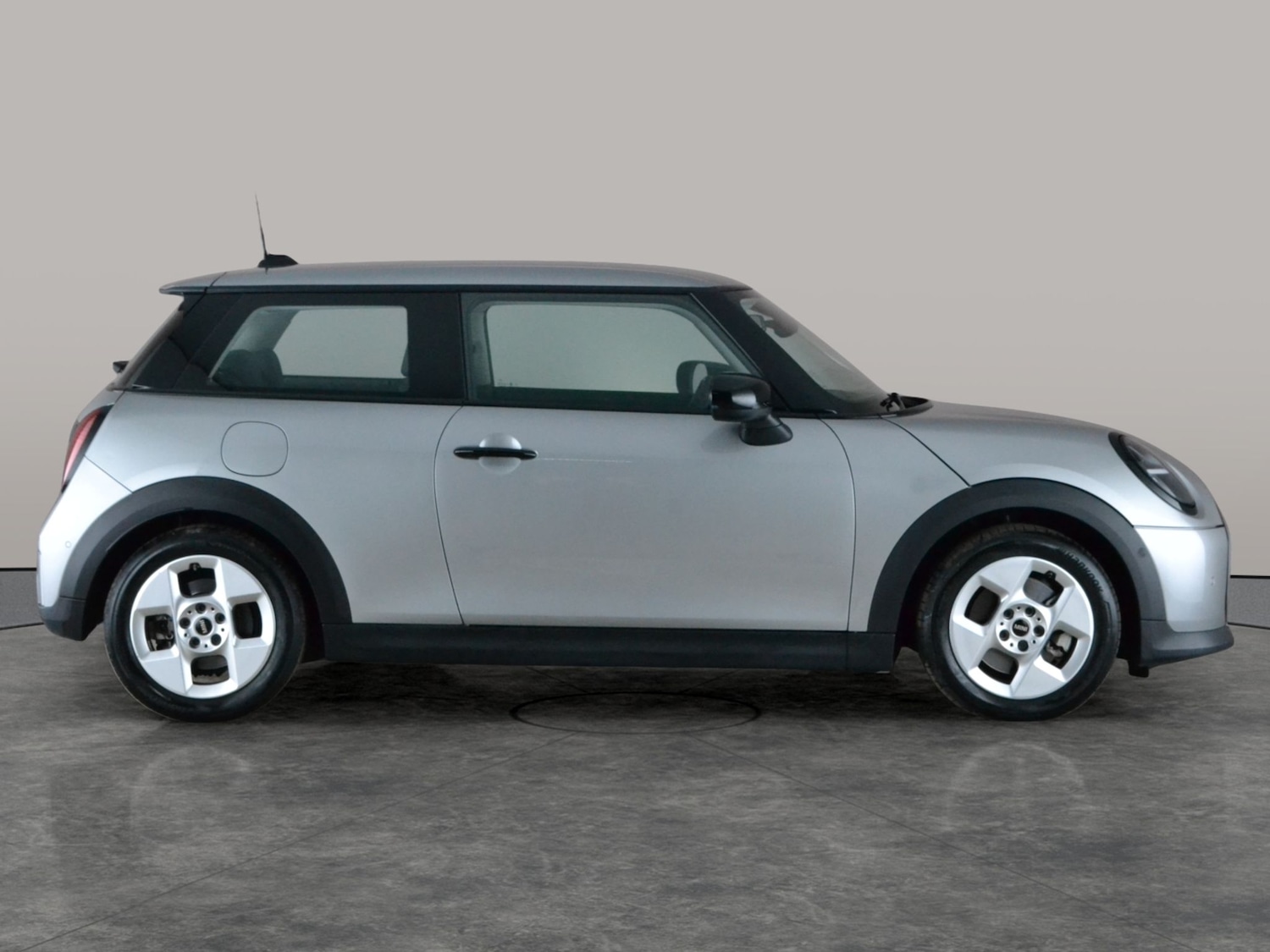 Used MINI Cooper 2024 for sale - 78054065: Photo 9