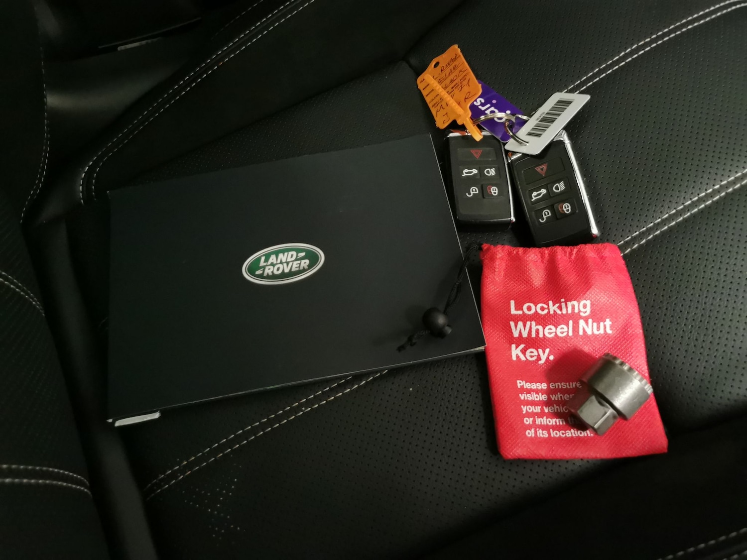 Used Land Rover Range Rover Velar 2021 for sale - 77148972: Photo 36