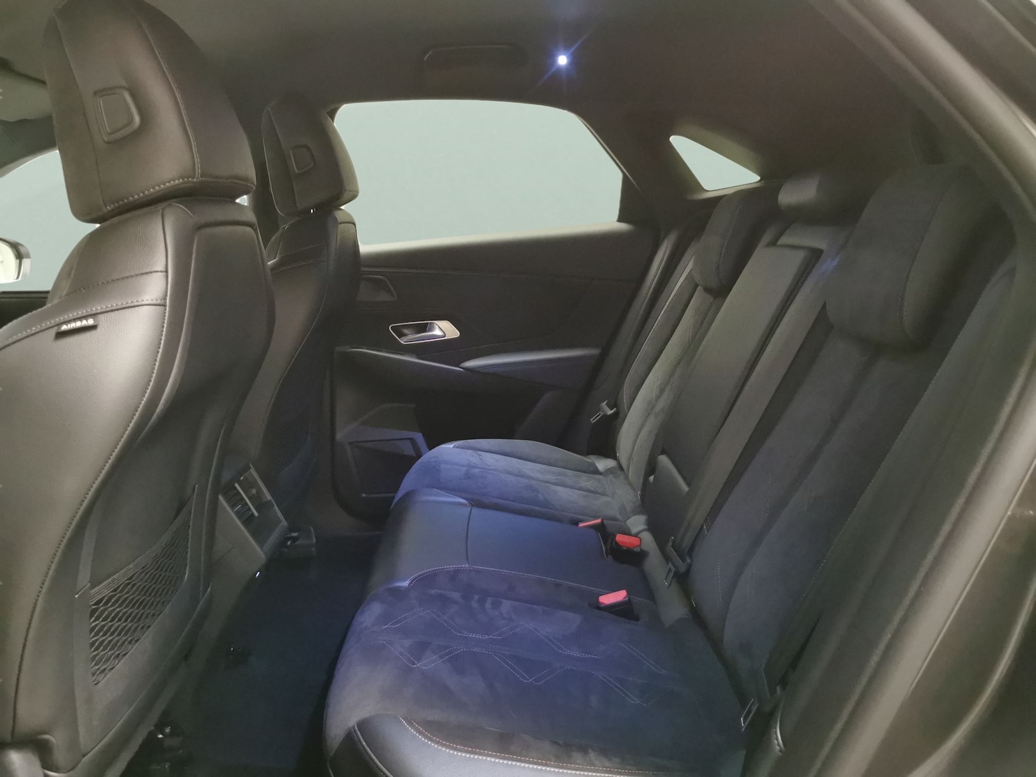 Used DS Automobiles DS 7 Crossback 2021 for sale - 76707047: Photo 25