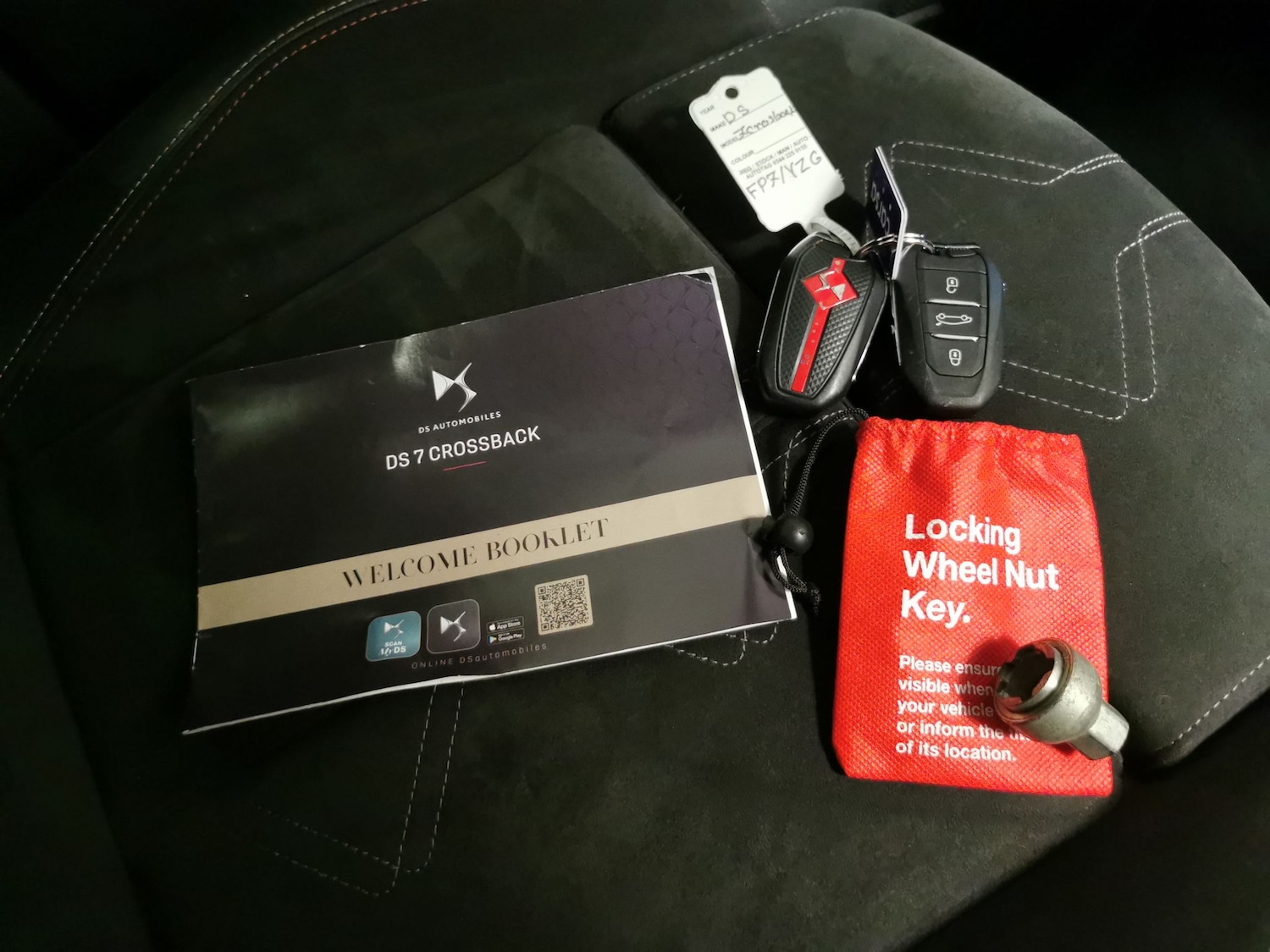 Used DS Automobiles DS 7 Crossback 2021 for sale - 76707047: Photo 28