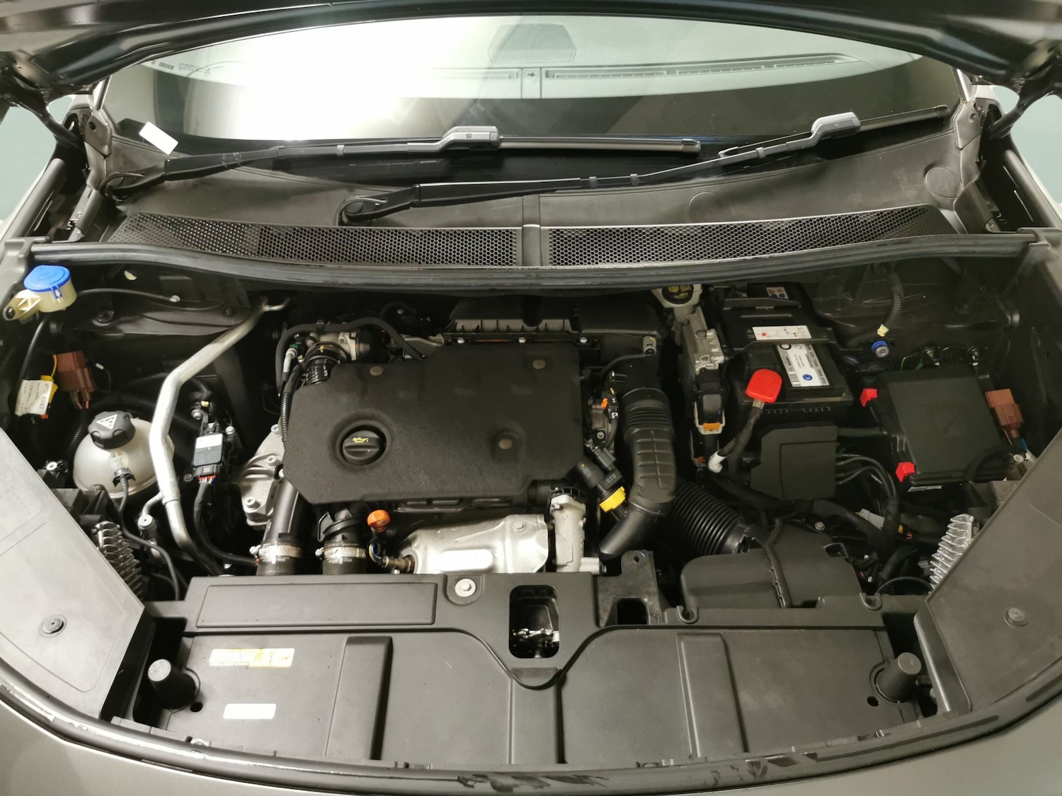 Used DS Automobiles DS 7 Crossback 2021 for sale - 76707047: Photo 29