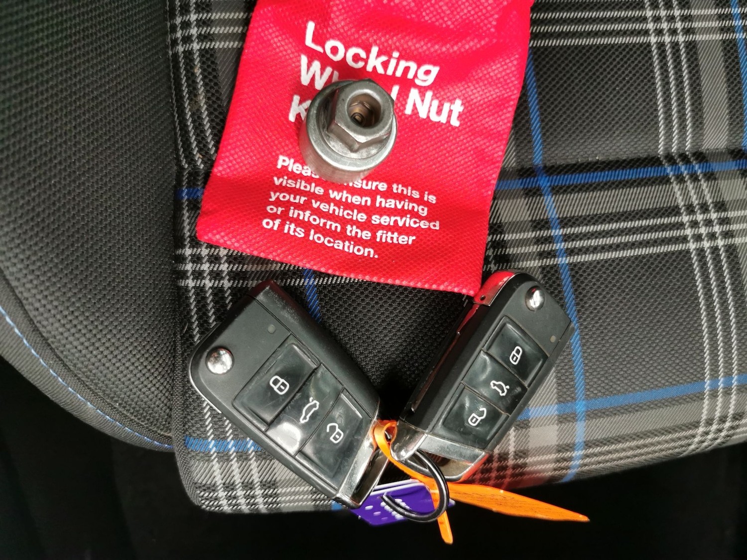 Used Volkswagen Golf 2018 for sale - 77232635: Photo 30