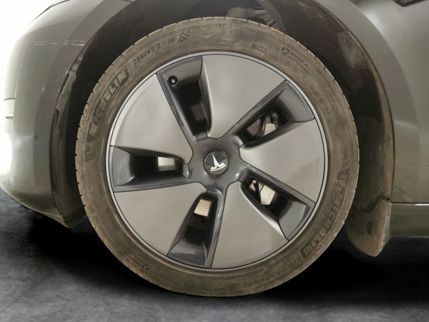 Used Tesla Model 3 2021 for sale - 77392385: Photo 24