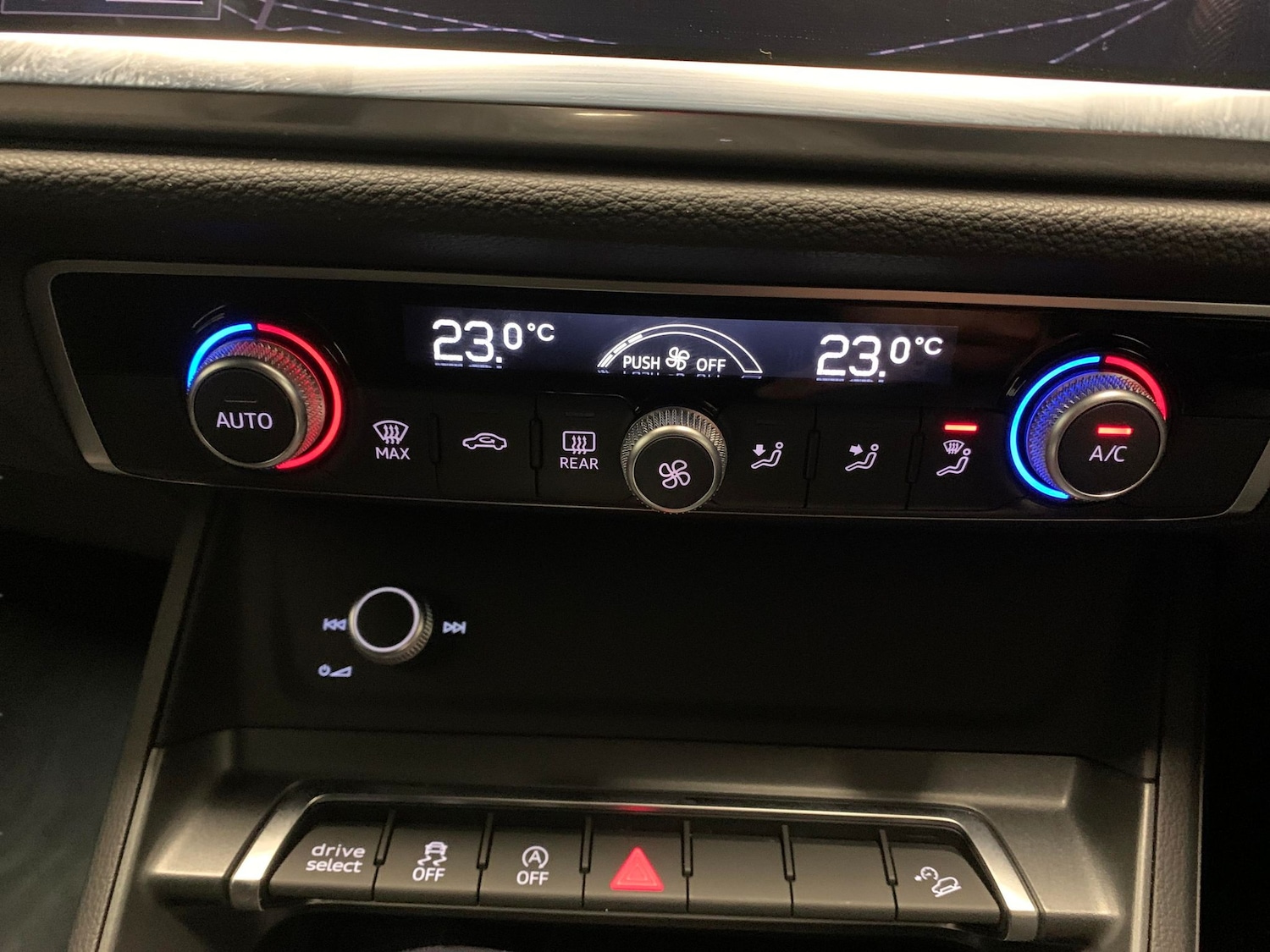 Used Audi Q3 2023 for sale - 77502323: Photo 17