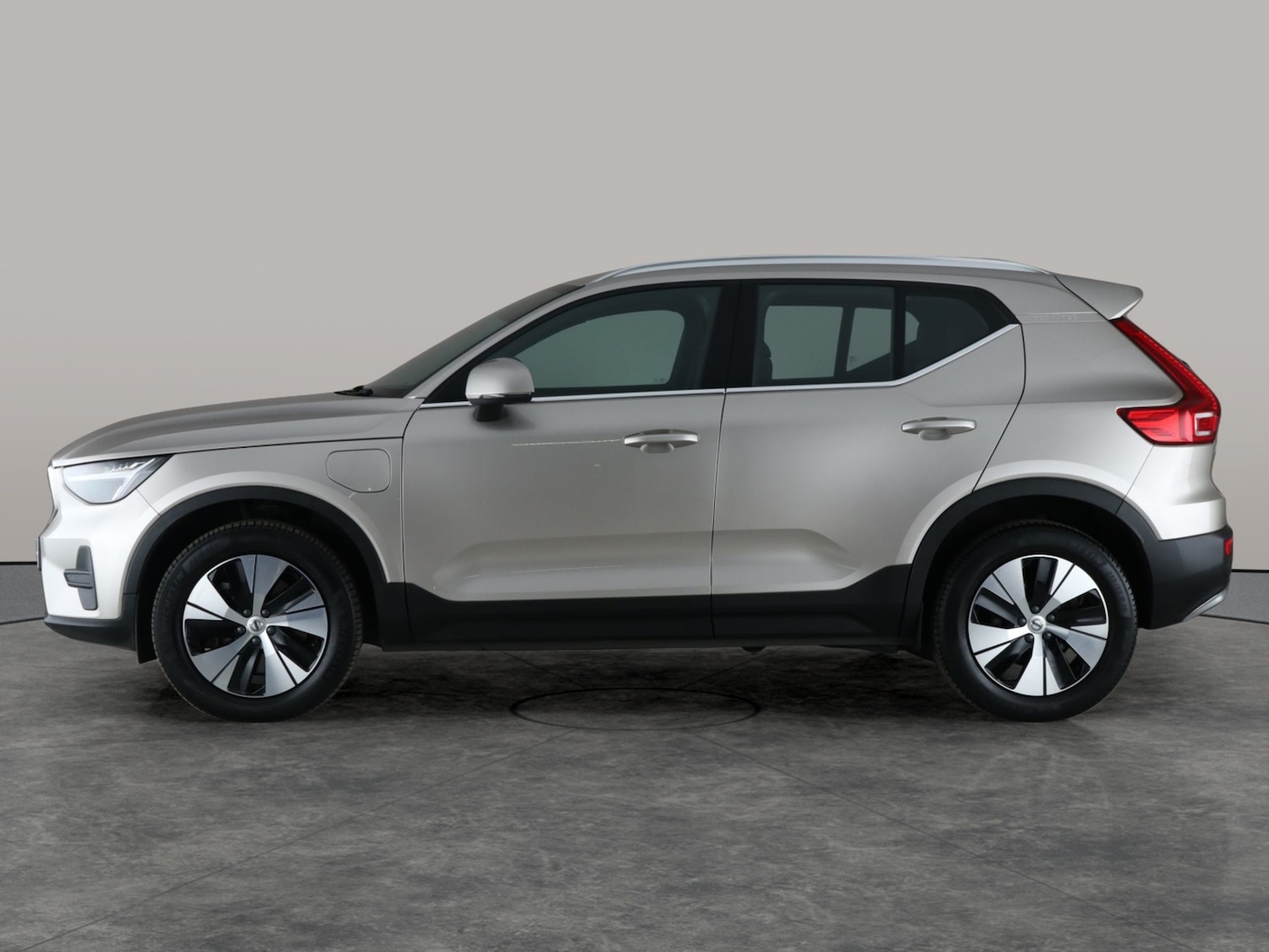 Used Volvo XC40 2022 for sale - 76707031: Photo 13