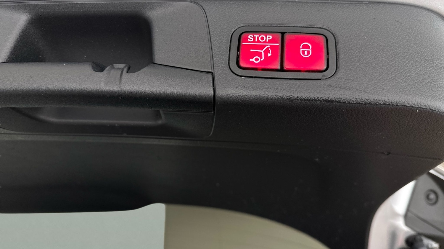 Used Mercedes-Benz B Class 2020 for sale - 77020005: Photo 31