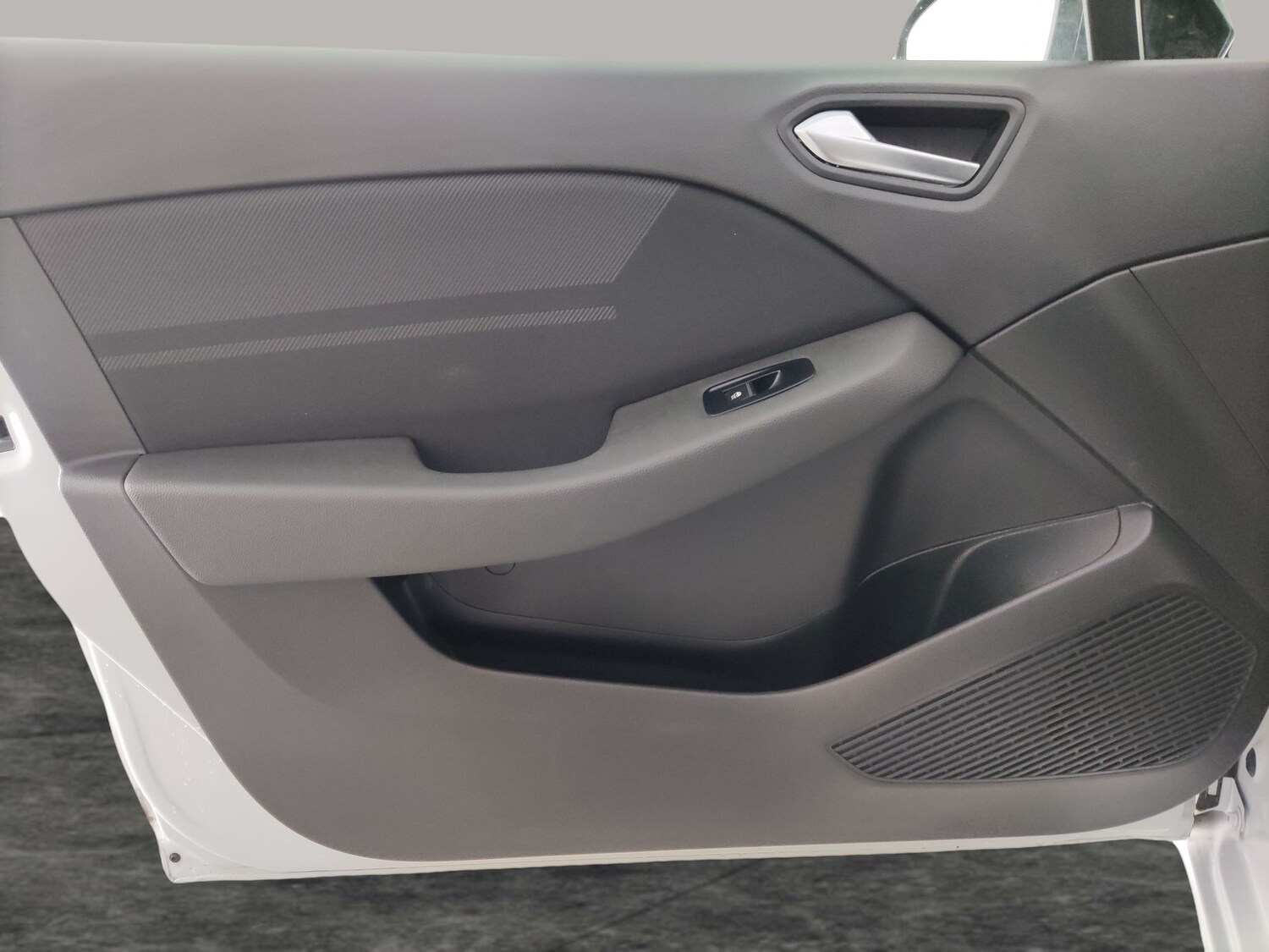 Used Renault Clio 2024 for sale - 78166784: Photo 32