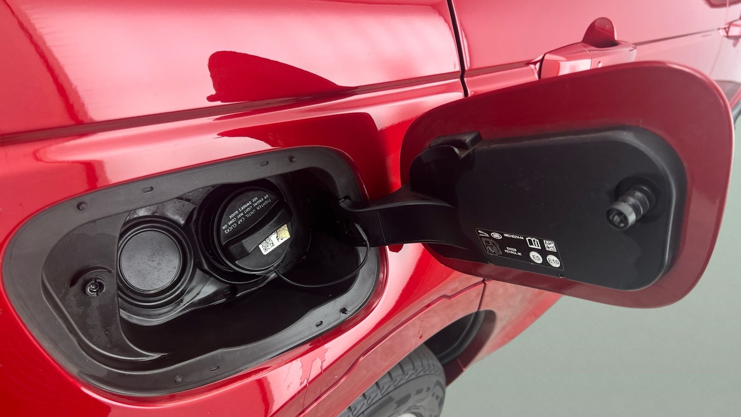 Used Land Rover Discovery Sport 2021 for sale - 77262130: Photo 12