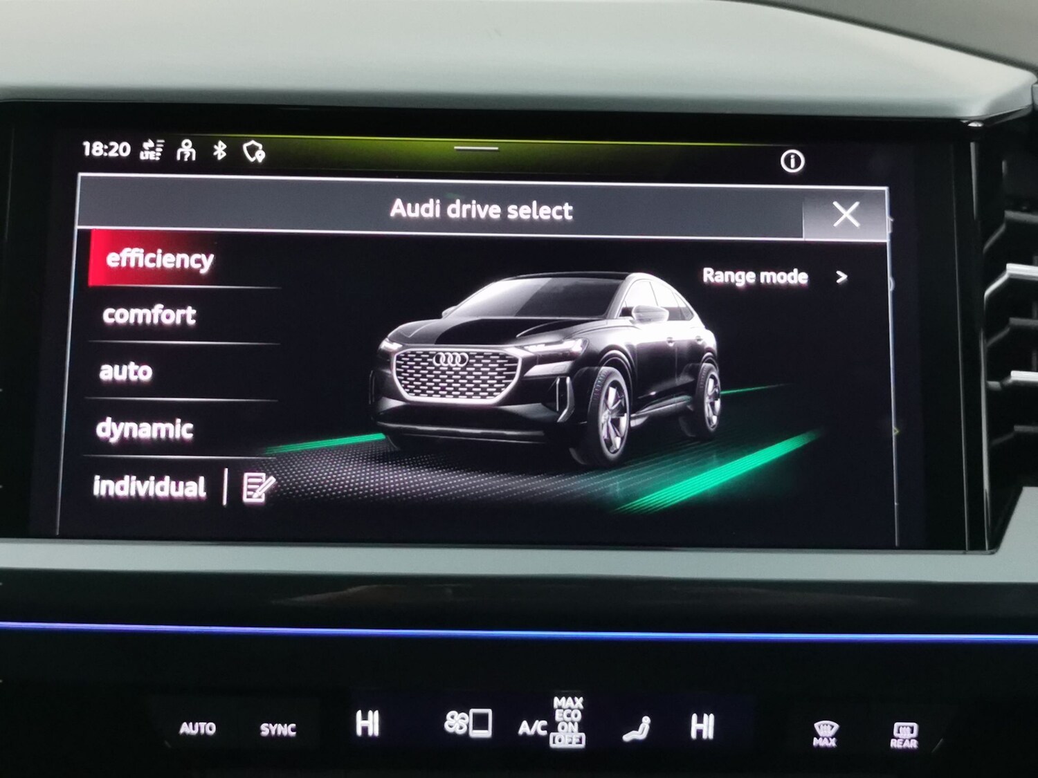 Used Audi Q4 e-tron 2023 for sale - 77984674: Photo 18